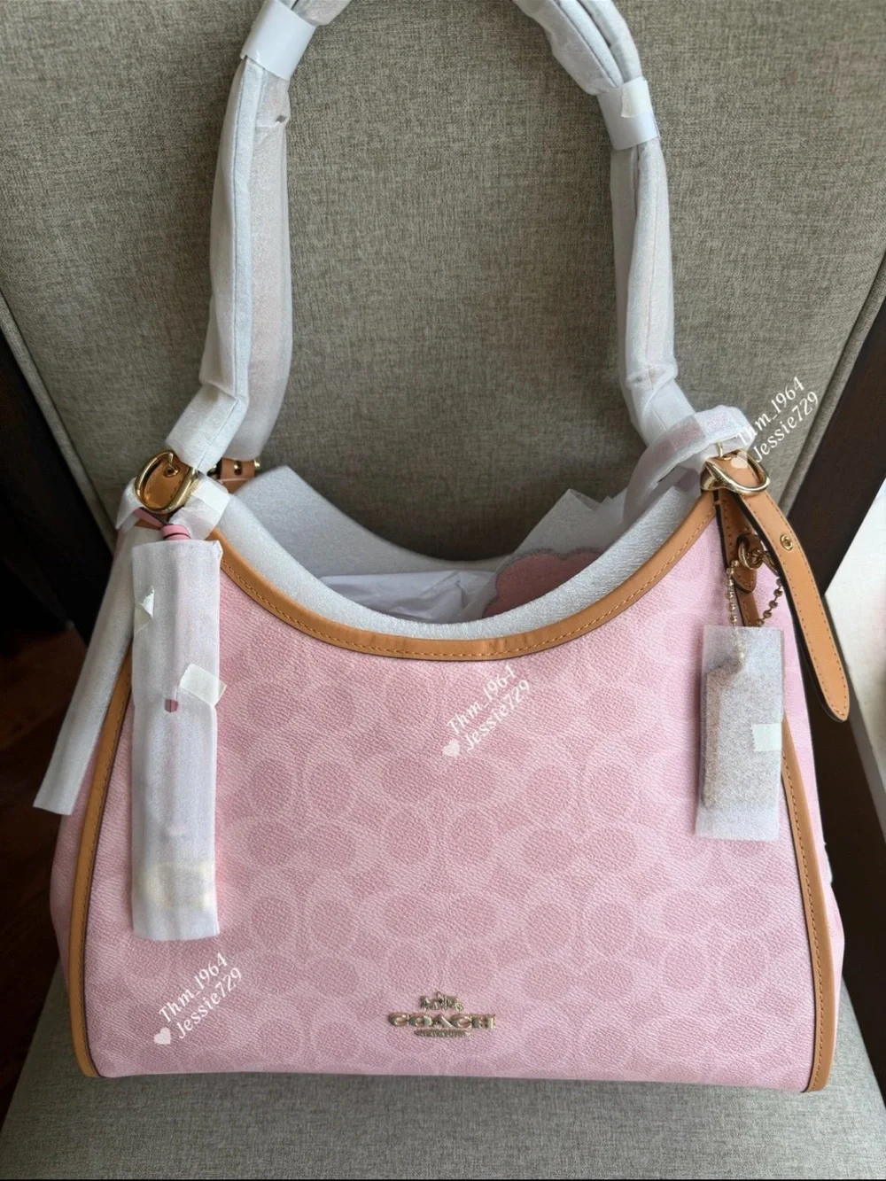 ‼️LIMITED‼️NWT！1PC COACH POWDER PINK SIGNATURE PURSES/WALLET fast shipping
